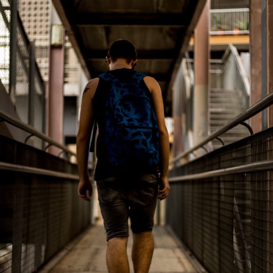 было мало парней. вентворт миллер доктор хаус. максимилиан бефорт и рик окон. хиро файнс-тиффин тату. Ashton kutcher фотосессия.