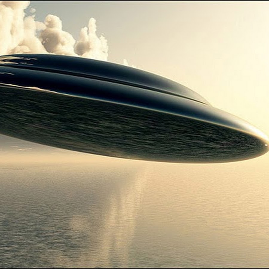 Летающая тарелка. Боевые нло. Нло обои. Уфо поток. Летающая тарелка арт.