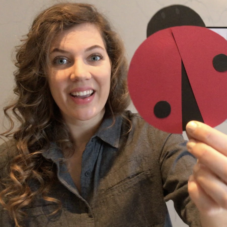 Circle Time with Chloe - YouTube