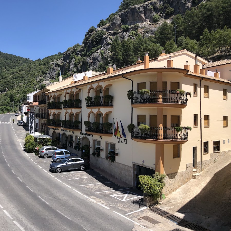 HOTEL EL CURRO en Cazorla YouTube