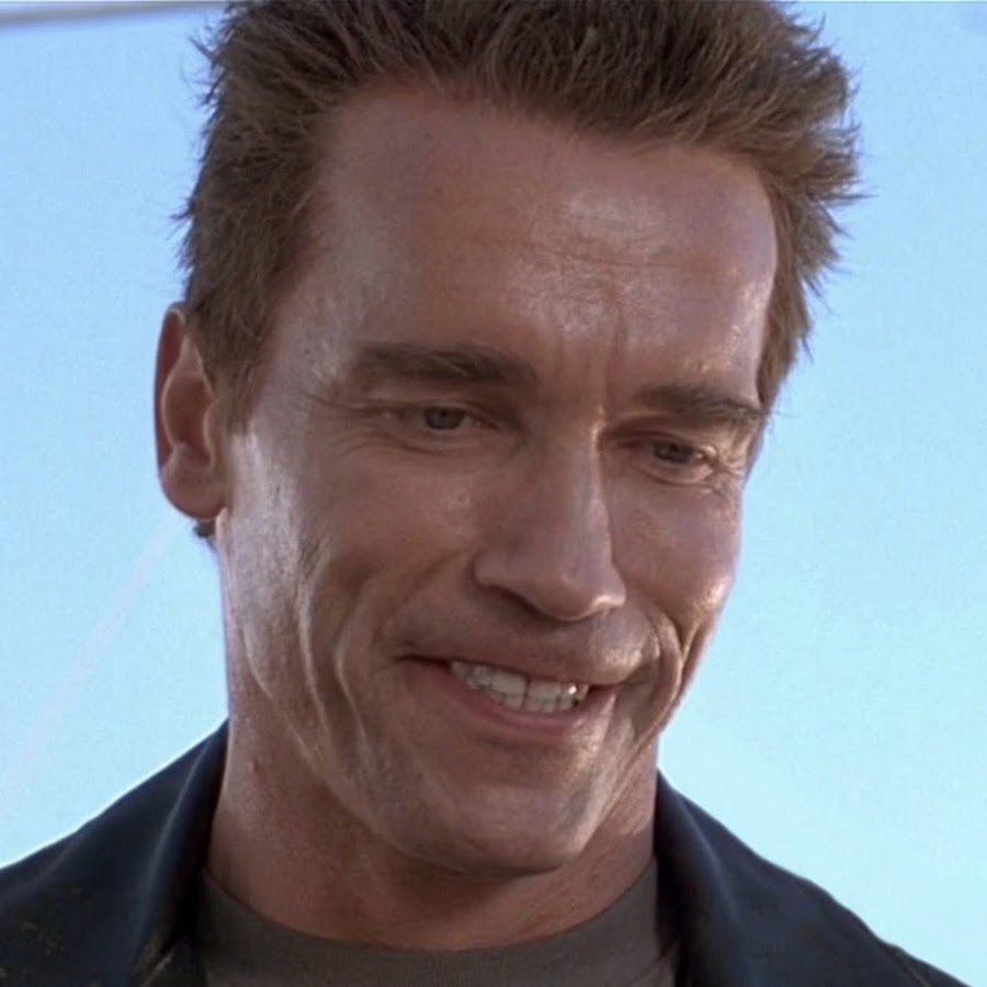 Шварценеггер улыбается в терминатор. Арнольд шварценеггер улыбка терминатор. Терминатор т 800 арнольд шварценеггер. Шварценеггер улыбка терминатор. Терминатор улыбается.