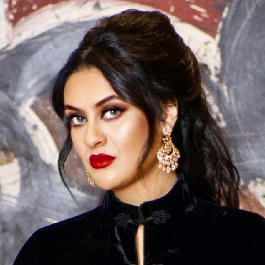 fatima zahra bennacer YouTube