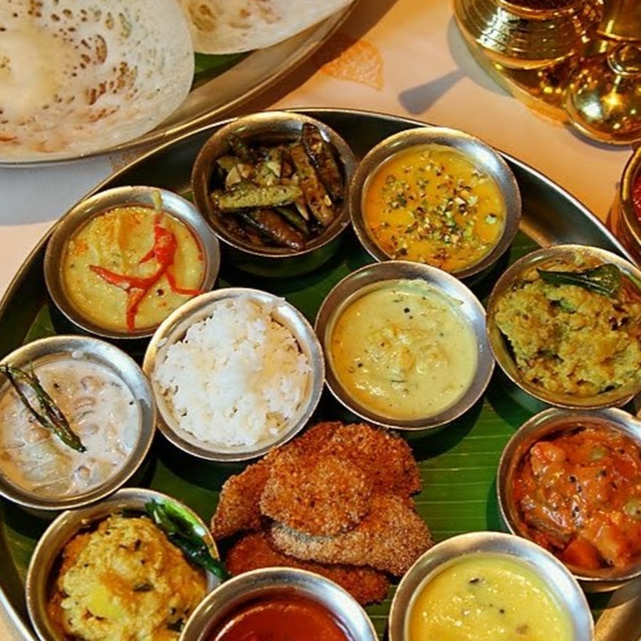 Особое блюдо тиори. Тхали индийская еда. Индийская кухня тхали. Ашрам тхали. Тали индийская кухня.