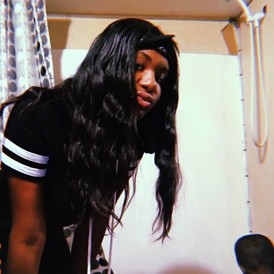 Queenfvcknsteezy - YouTube