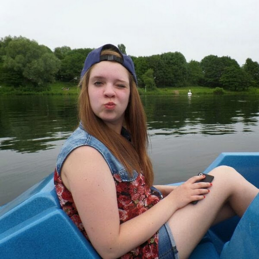 Marie xoxo - YouTube