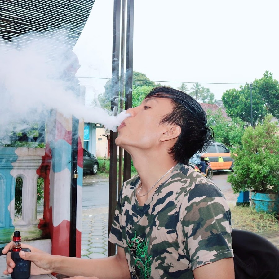 Gay Indonesia 2020 - YouTube