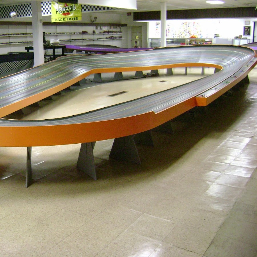 Race O Rama Hobbies & Raceways - YouTube