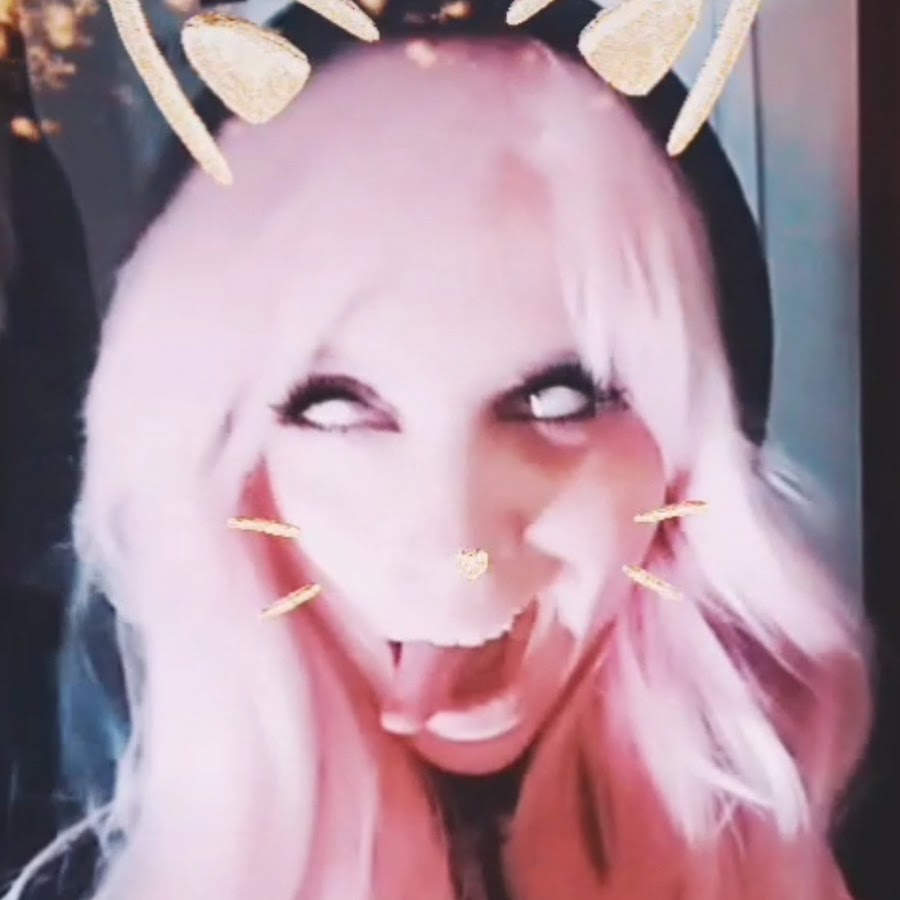 Anime Bae - YouTube