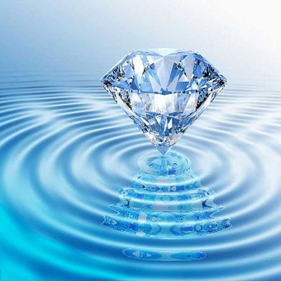 Вода в кристаллическом состоянии. Бриллиантовая вода. Кристаллики воды. Алмаз.