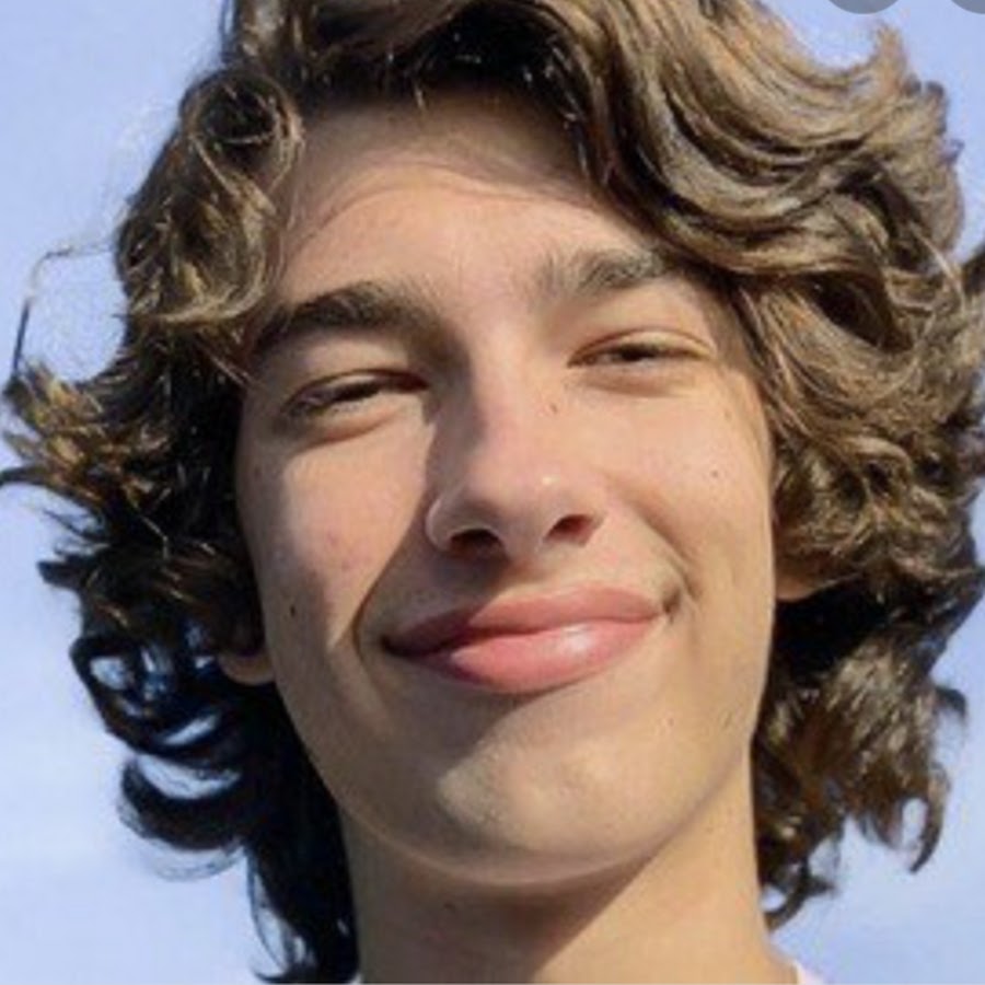 Baylen Levine - YouTube