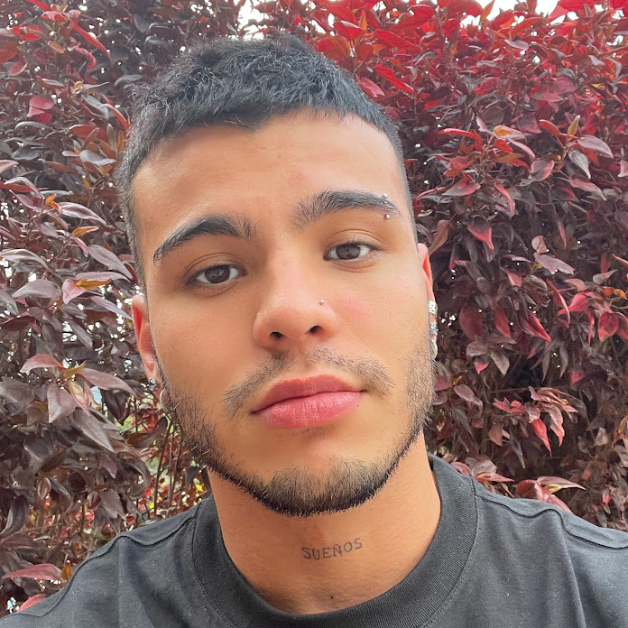 Sebastián Villalobos Net Worth & Earnings (2025)