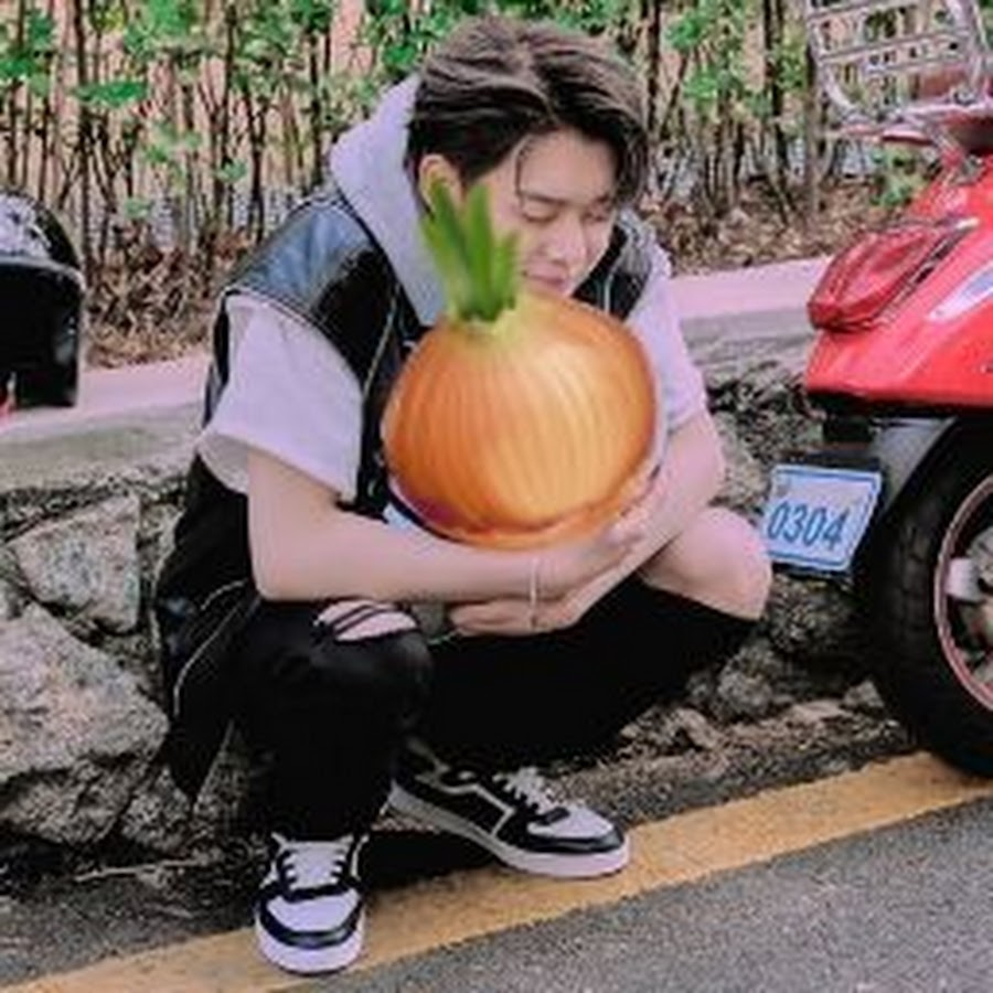 sleepy jimin - YouTube