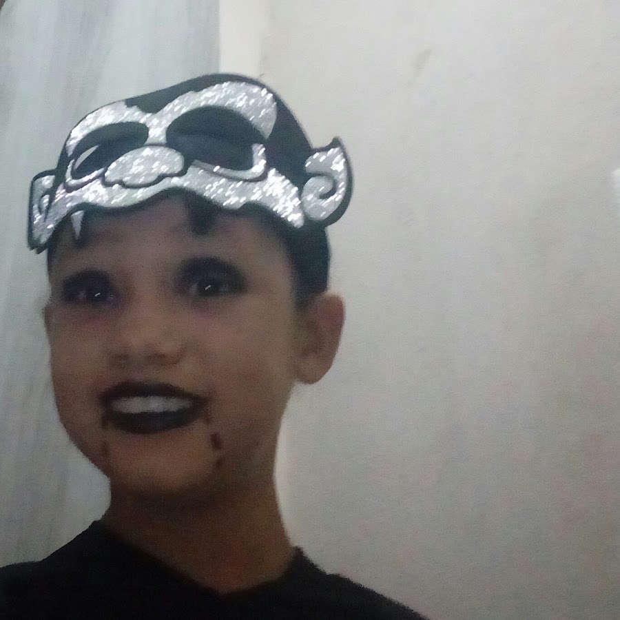 kauany vitoria Santos - YouTube