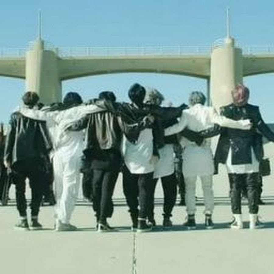 Bangtan Sonyeondan - YouTube