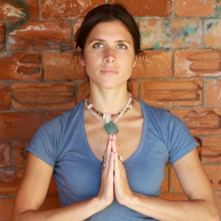 Nicole Shostak - YouTube