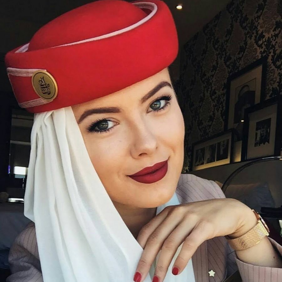 Emirates cabin crews - YouTube