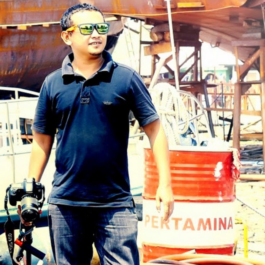 RONA Pictures - YouTube