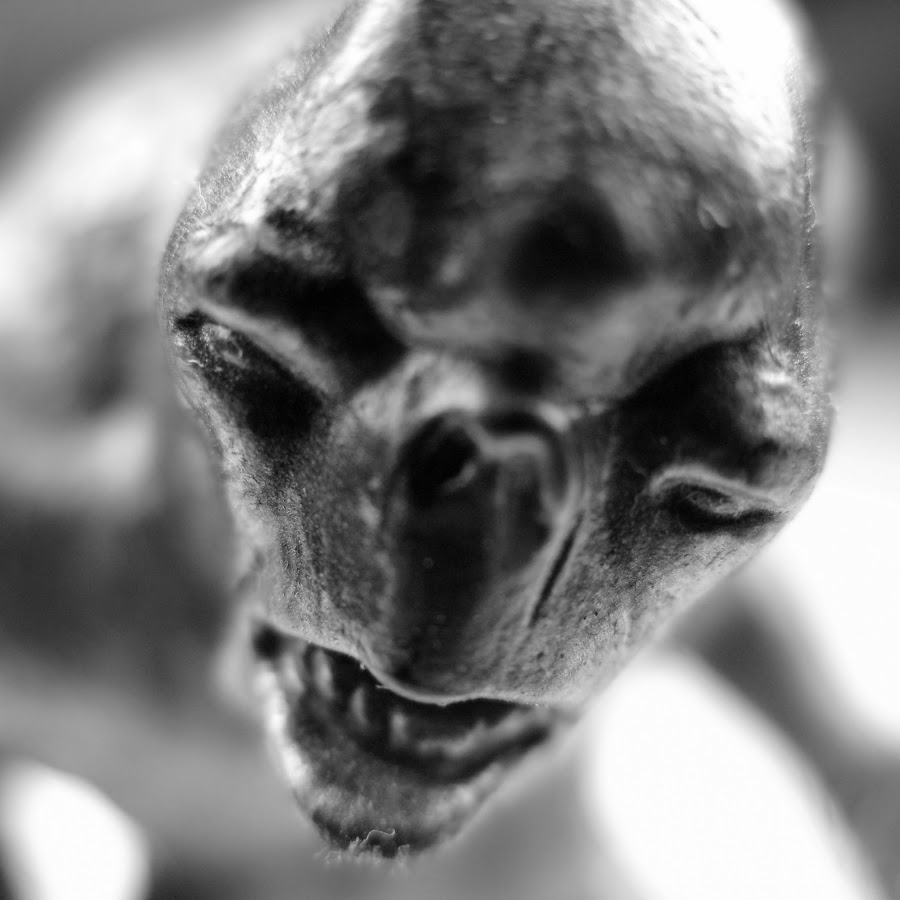 AliensDemons - YouTube