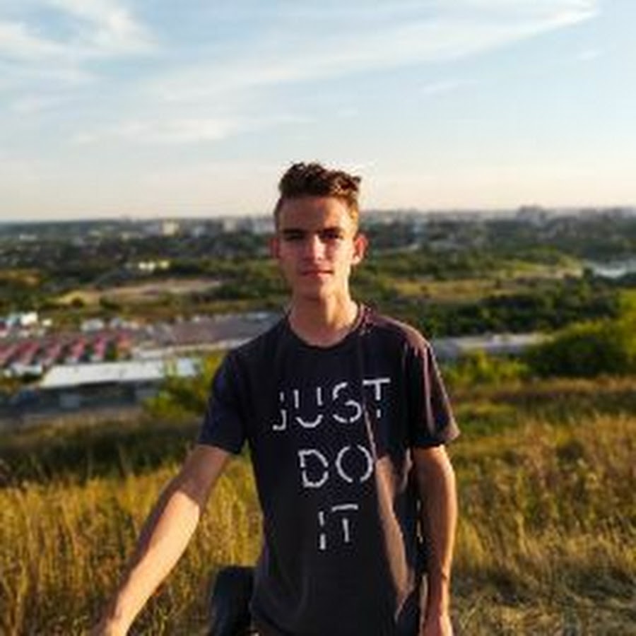 02. Артем михоляко стародуб. Artem 4. Артёма 4. Artem 4.