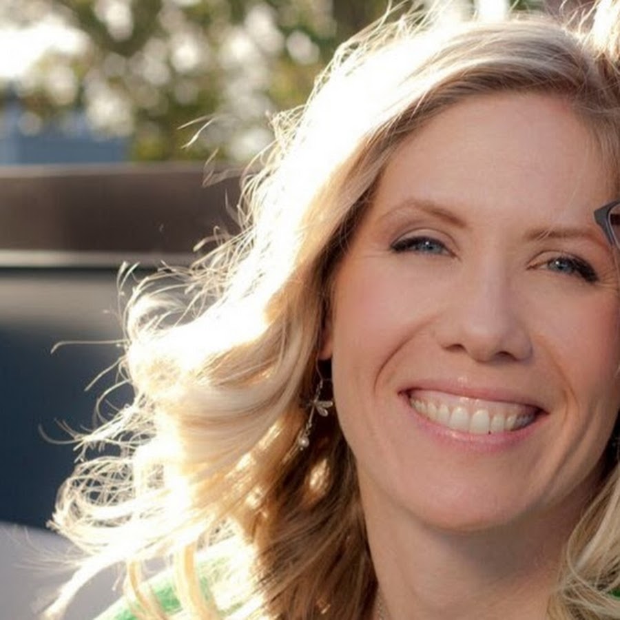 Sarah Bennett - YouTube