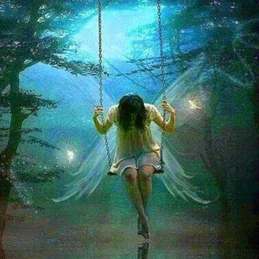 Сон арт. Эльф с крыльями. Sad fairy. Ладонь женщины. Фея ночи.