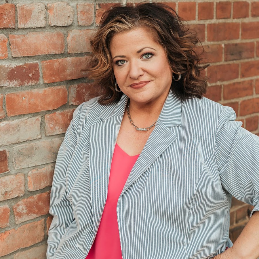 Julie’s Wreath Boutique YouTube