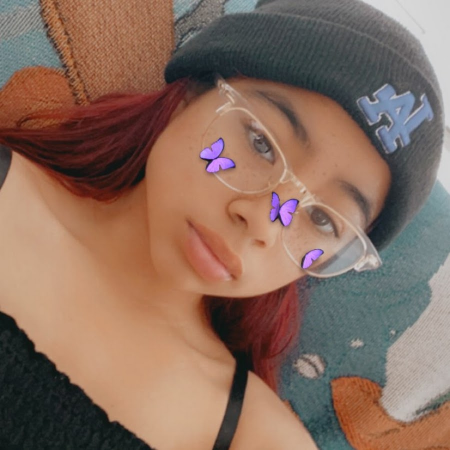 Queen Rxckless - YouTube