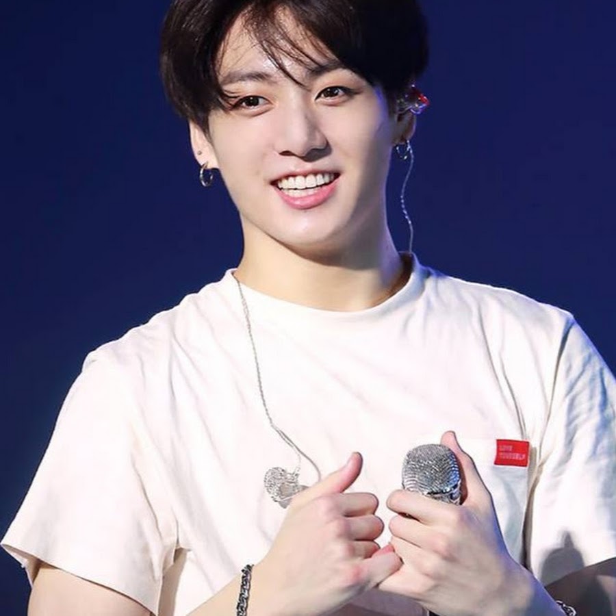 BTS REACTION YouTube