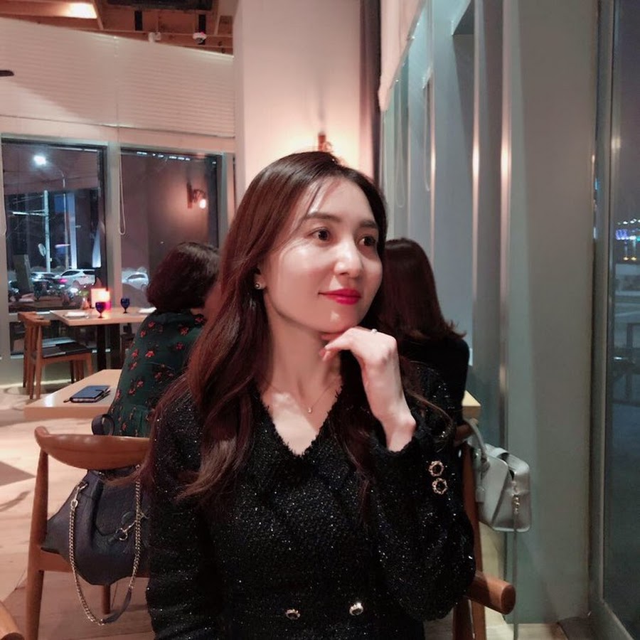 Nayeon All Of Us Are Dead Nayeon Lee - YouTube