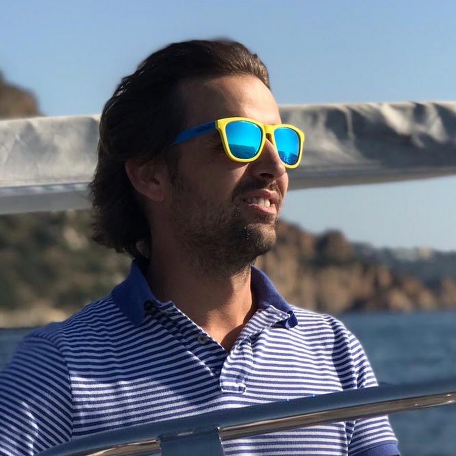 Xavier Busquets YouTube