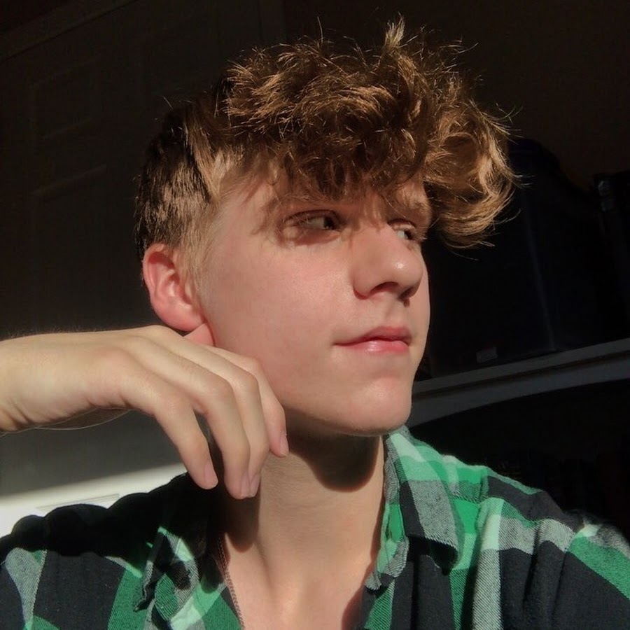 Daniel Huckins - YouTube