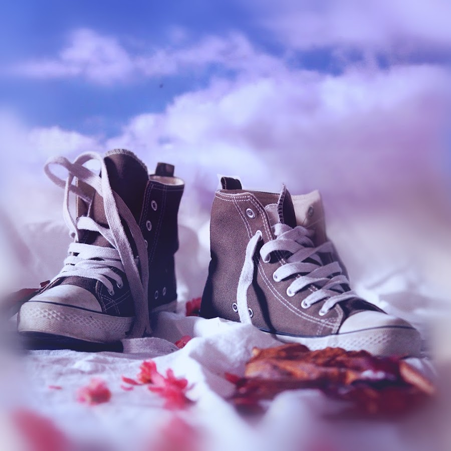 Cooper alan. Playlist for shoes. Каблуки на англ. Daily shoes. Shoes песни.
