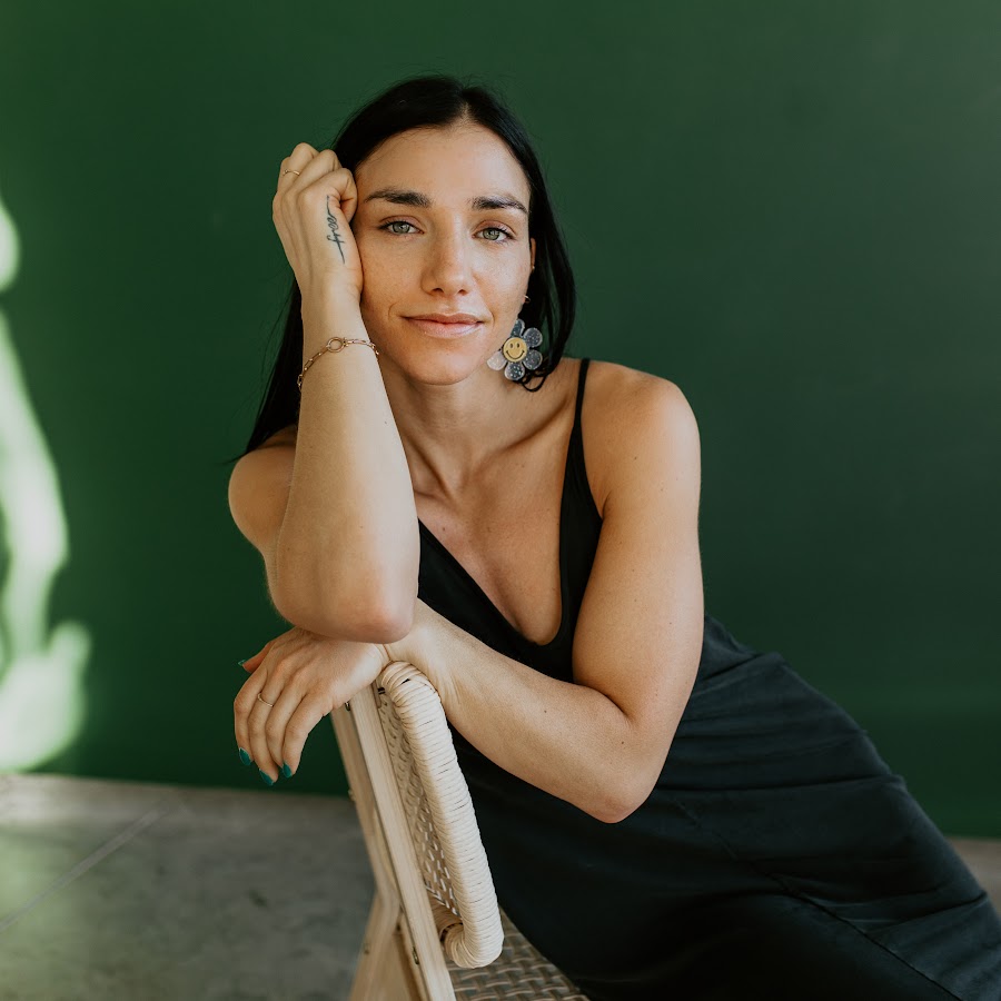 Courtney Ballard YouTube