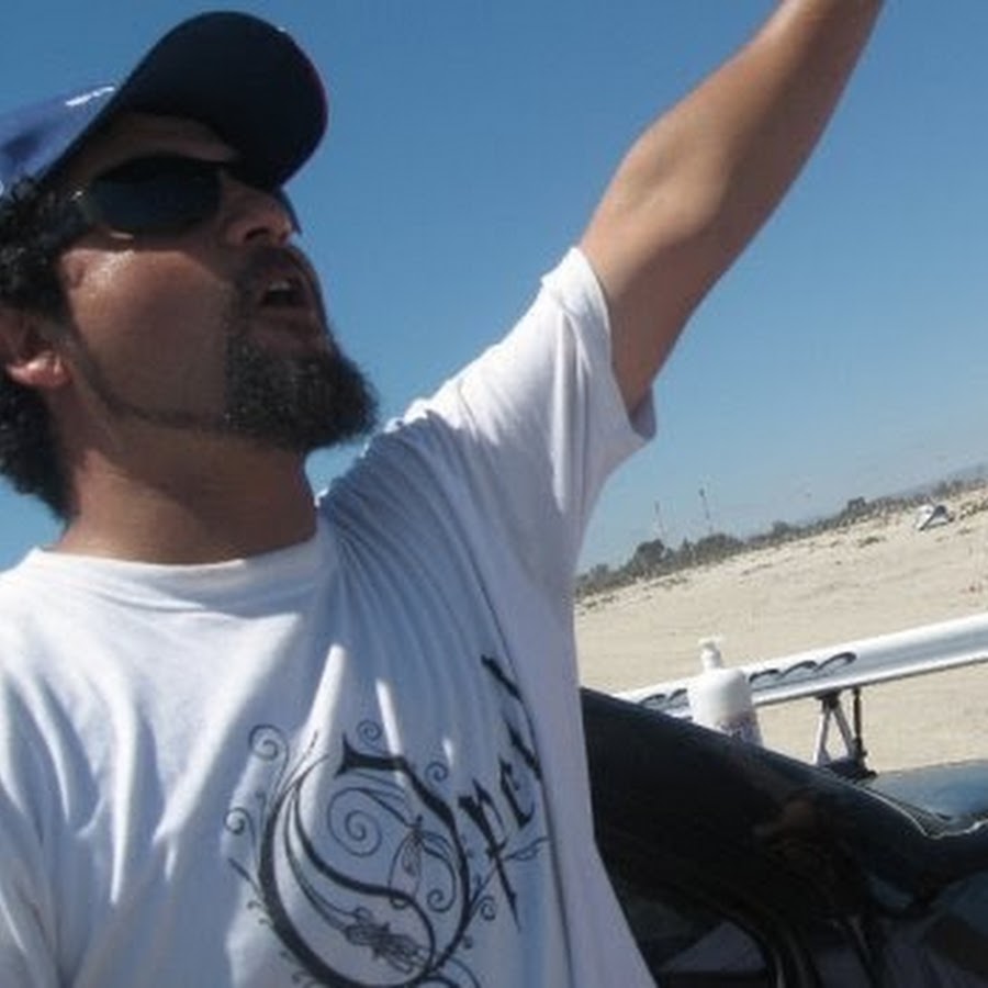 Rodrigo Bustamante - YouTube