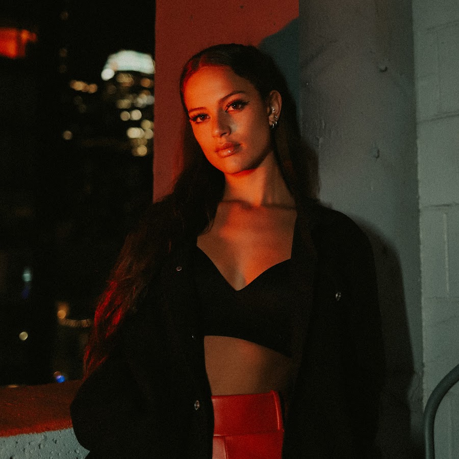 Sarah Kennedy - YouTube