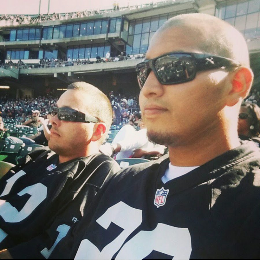 RAIDER John - YouTube