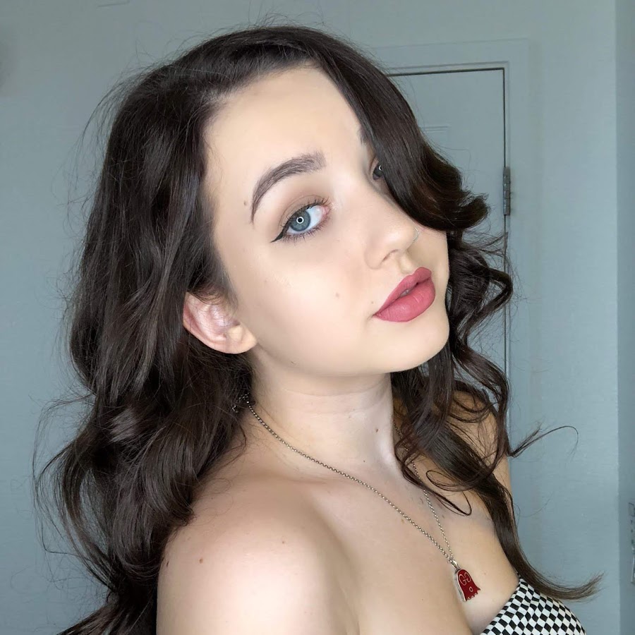 lydia love - generichoe - YouTube