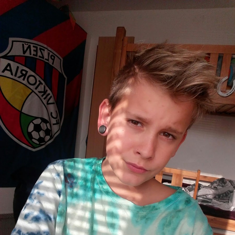 dominator 8 - YouTube