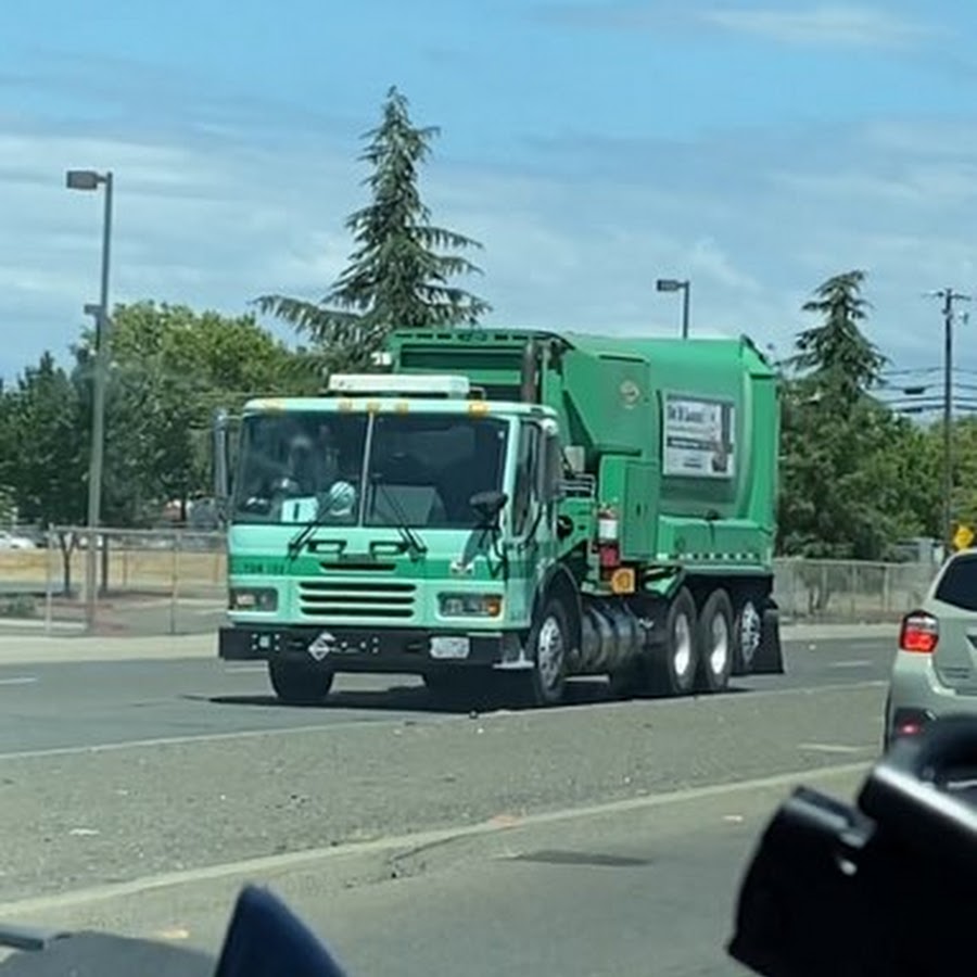 Garbage Trucks Of Sacramento 