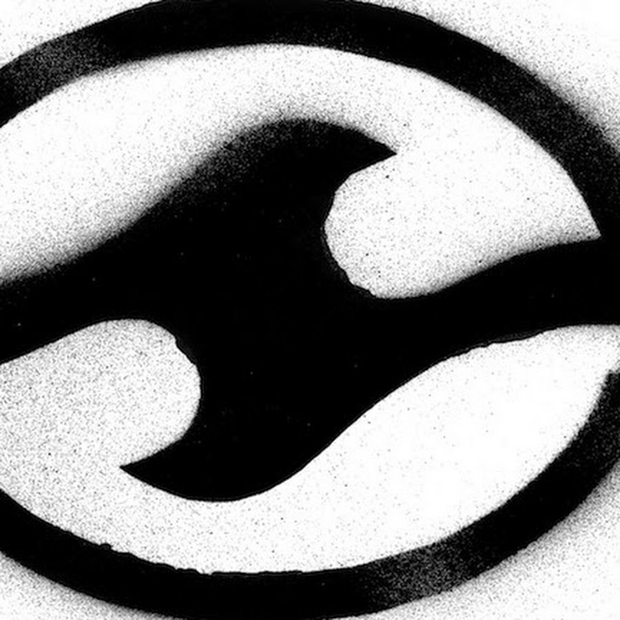 Wave Sport Kayaks - YouTube