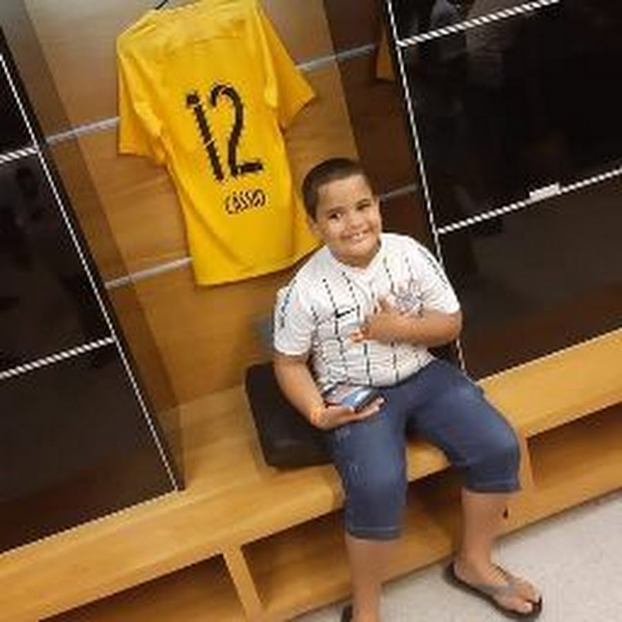 Christian Santiago - YouTube