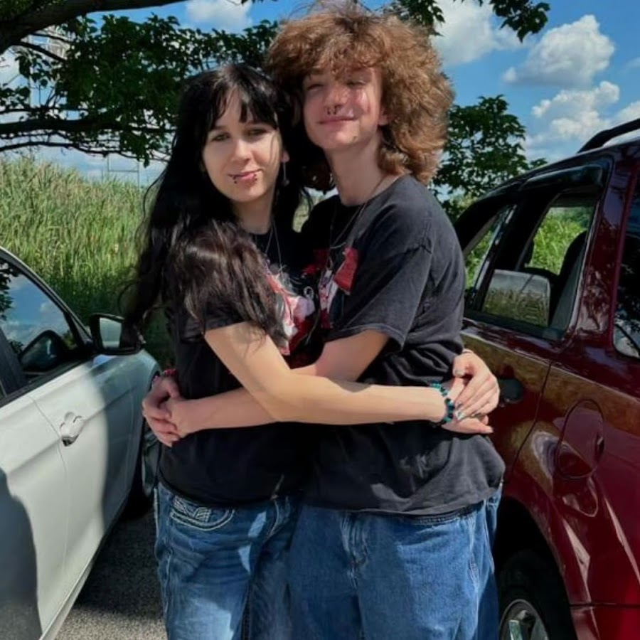 женевьев кортезе в сверхъестественном. покажи руби. крутиксы 2021 руби. радужный мир руби 2.