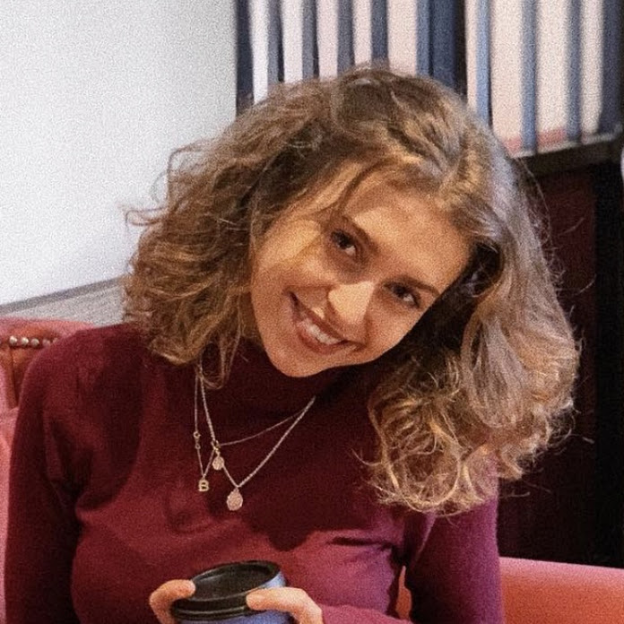 Betül Çakmak Net Worth & Earnings (2026)