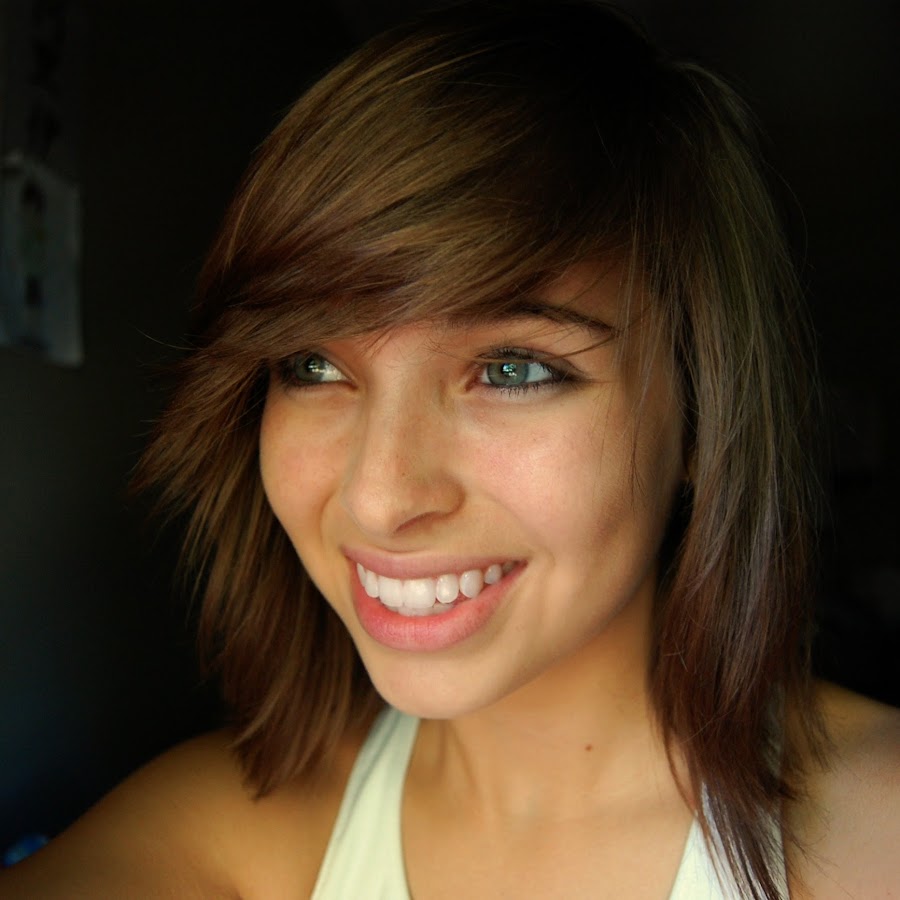 Melia Davis - YouTube