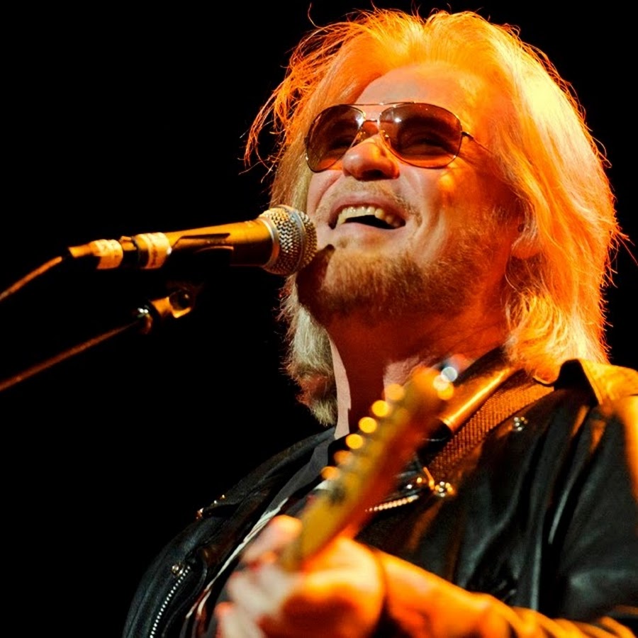 Daryl hall 2022. дэрил холл секрет молодости. холл, дэрил. куртка дэрила. Daryl hall 2022.