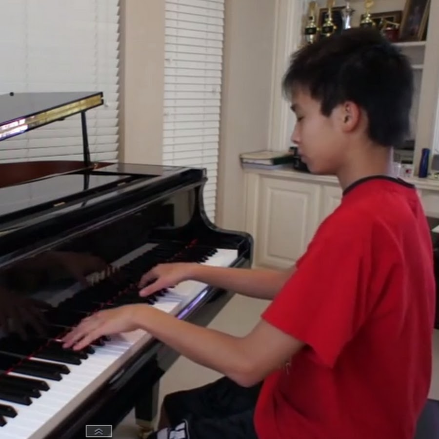 BrownyCamel - YouTube