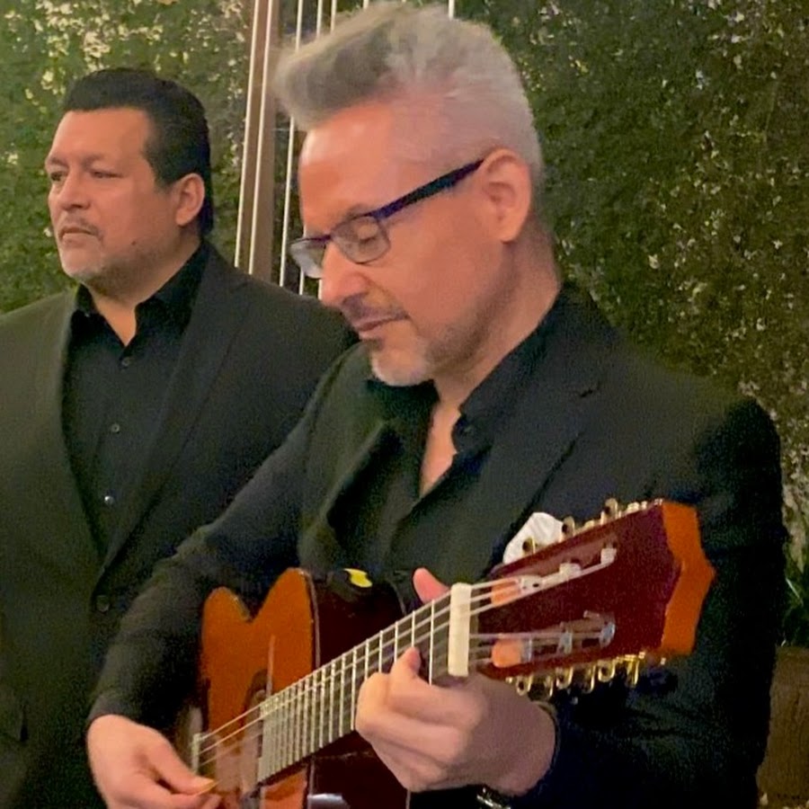 LOS PALADINES - YouTube