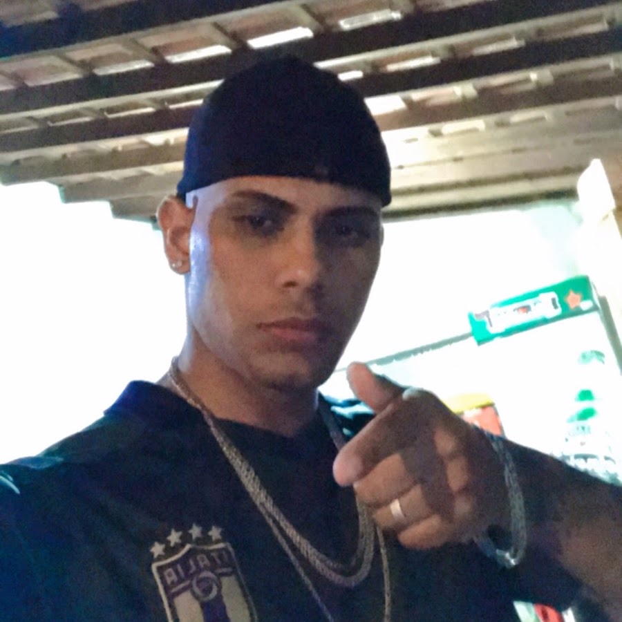 white wave - YouTube