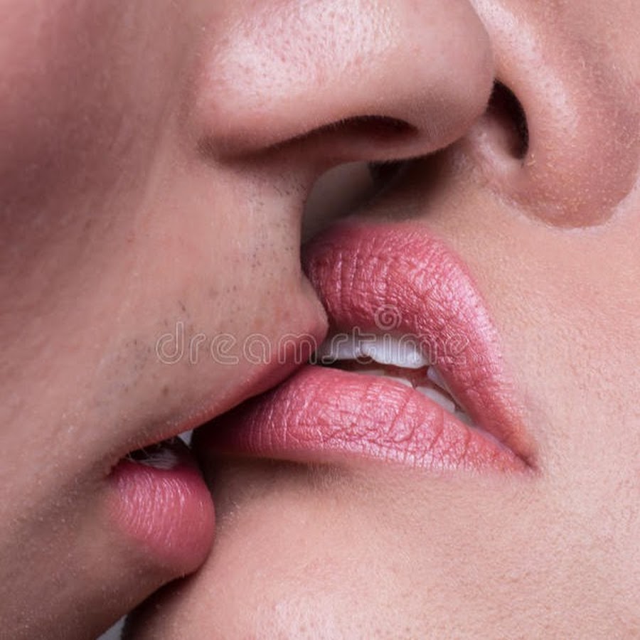 красивые поцелуи мужчин женщин губ фото