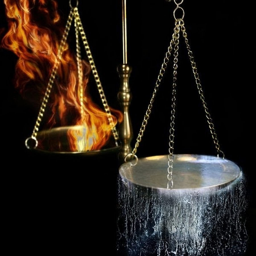 рычажные весы стаканы с водой. опыт с холодной водой на весах. залили весы водой. залили весы водой. эксперименты с воздухом и водой.